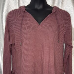 Sandy & Sid Brushed Knit Raw Edge High Low Split Neck Hoodie Women’s Large